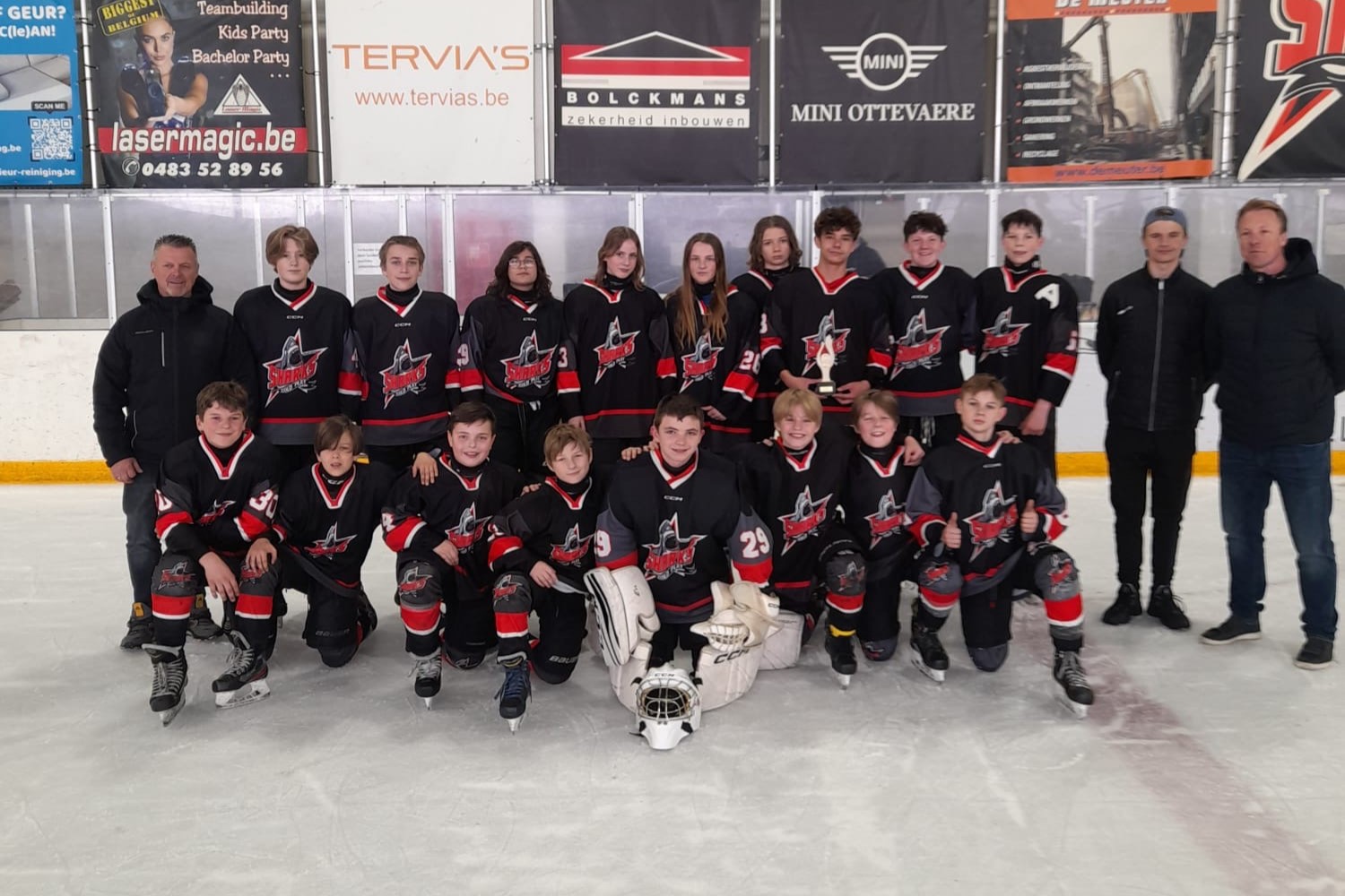 Geslaagd U13 thuistoernooi voor Cold Play Sharks